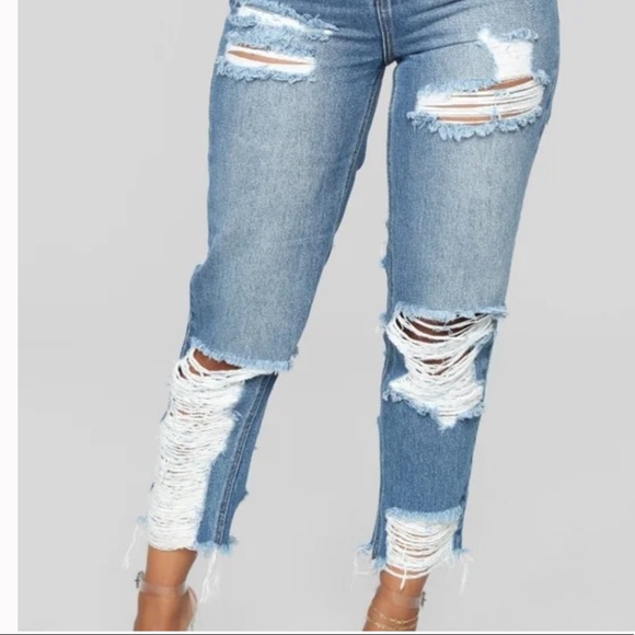 FN Ripped Baggy Mom Jeans - Picture 4 of 10